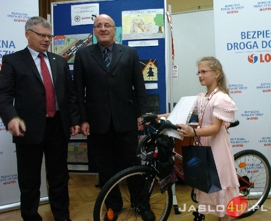 Bezpieczna droga do szkoły fot. Marek Dybaś