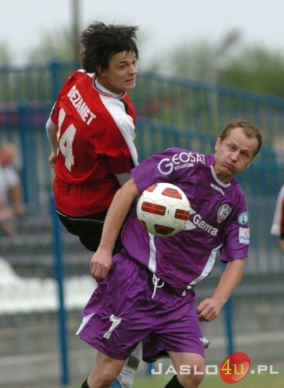 Czarni pokonali Nową Dębę-fot.Marek Dybaś