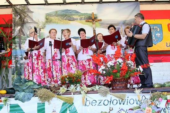 Dożynki w Łazach Dębowieckich fot. Włodzimierz Rzońca