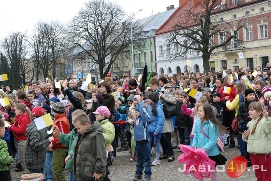 Dzieci odśpiewały "Barkę"