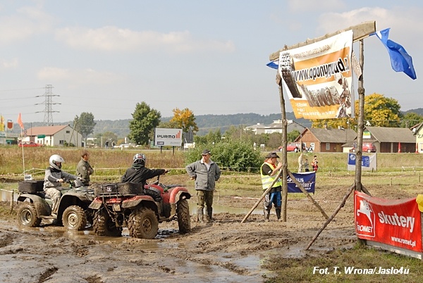 IV Piknik samochodów terenowych 4x4 i quadów 28.09.2008 - Fot. Tomasz Wrona