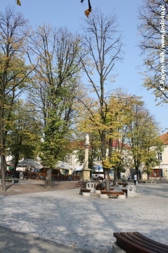Jasielski Rynek bez drzew...