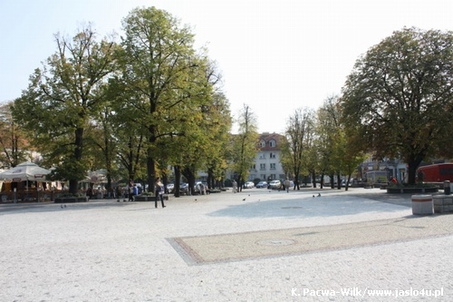 Jasielski Rynek bez drzew...
