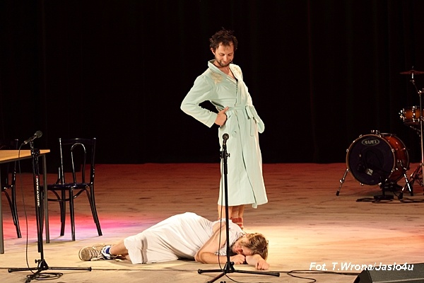 Kabaret Łowcy B w JKD-u