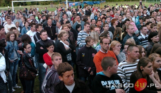 Koncert zespołu Toples w Kołaczycach fot. Marek Dybaś