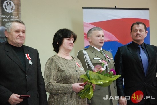 Medale "Za Zasługi dla Obronności Kraju"