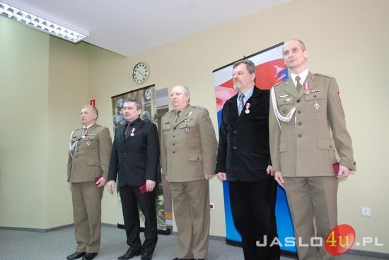Medale "Za Zasługi dla Obronności Kraju"