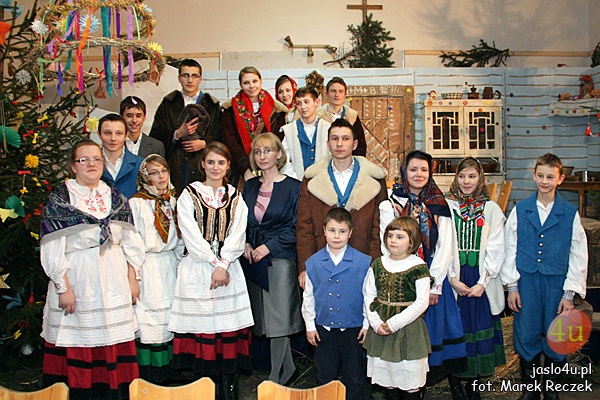 Międzypokoleniowa Biesiada Regionalna w Bieździedzy