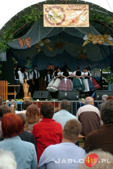 Miodobranie w Kołaczycach fot. Marek Dybaś