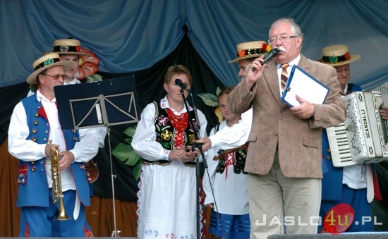 Miodobranie w Kołaczycach fot. Marek Dybaś