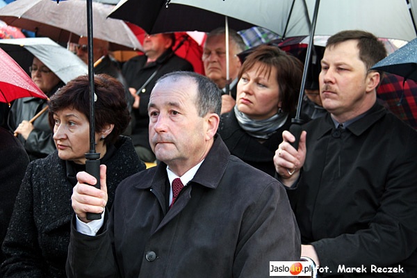 Msza w intencji tragicznie zmarłych pod Smoleńskiem