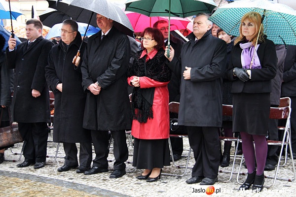 Msza w intencji tragicznie zmarłych pod Smoleńskiem