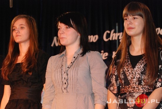 Noworoczny Dar 2012. Występy w ZSM nr 3 w Jaśle fot. Ilona Czarnecka