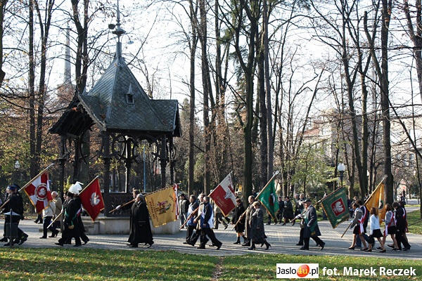 Obchody 90. rocznicy odzyskania niepodległości - Fot. M. Reczek