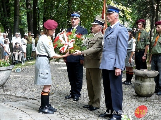 Obchody Święta Wojska Polskiego w Jaśle