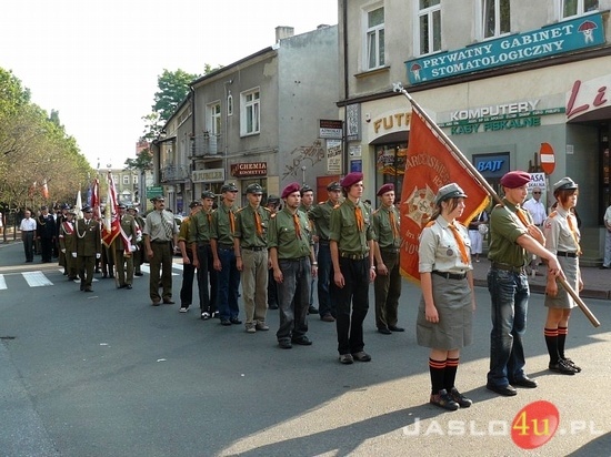 Obchody Święta Wojska Polskiego w Jaśle