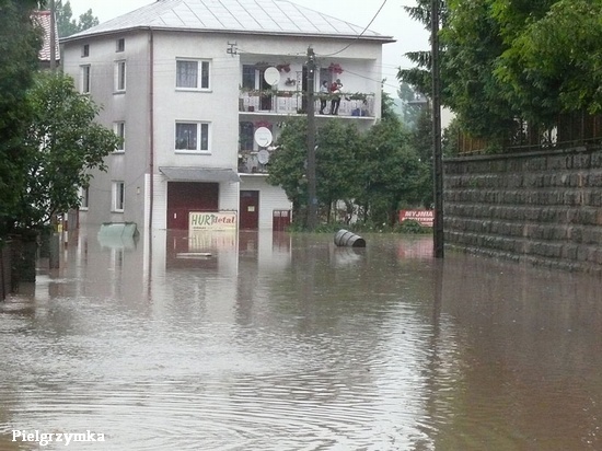 Obrazy po powodzi - Fot. Czytelnicy J4U NOWE ZDJĘCIA!
