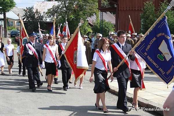 Odsłonięcie pomnika - Dębowiec 30.08.2009