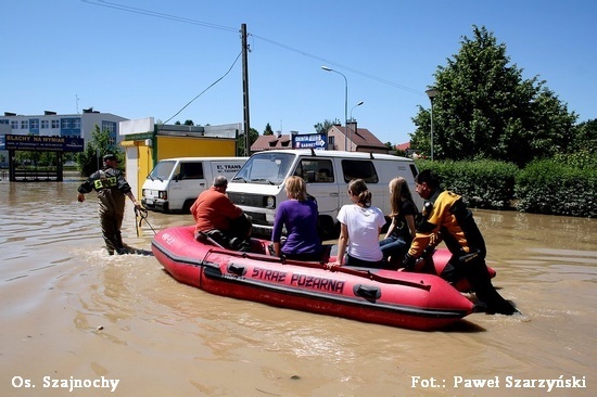 Os. Szajnochy po powodzi - Fot. P. Szarzyński