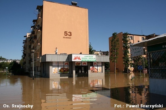 Os. Szajnochy po powodzi - Fot. P. Szarzyński