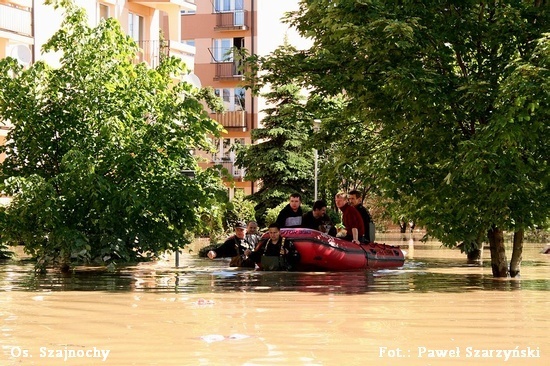 Os. Szajnochy po powodzi - Fot. P. Szarzyński