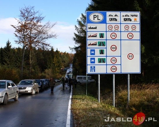 Otwarcie drogi w Ożennej