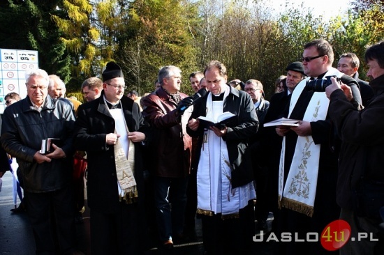 Otwarcie drogi w Ożennej