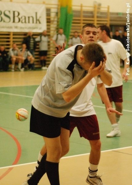 Półmetek półfinałów Ligi Sokoła