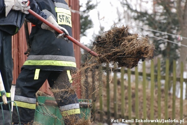 Pożar w Siedliskach 17.03.2010