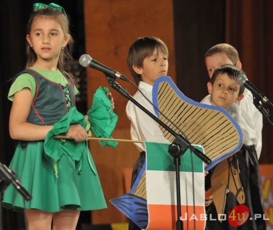 Przedszkolaki zaprezentowały tradycje krajów UE
