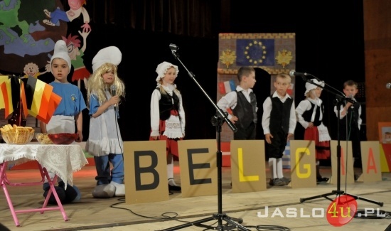 Przedszkolaki zaprezentowały tradycje krajów UE