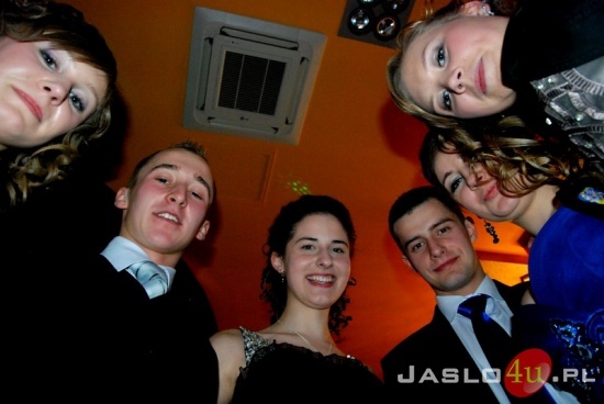 Studniówka 2012 maturzystów z I LO w Jaśle fot. Ilona Czarnecka