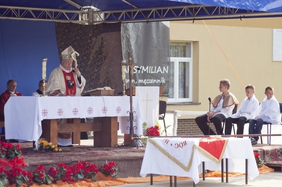Święty Maksymilian Kolbe patronem szkoły we Wróblowej