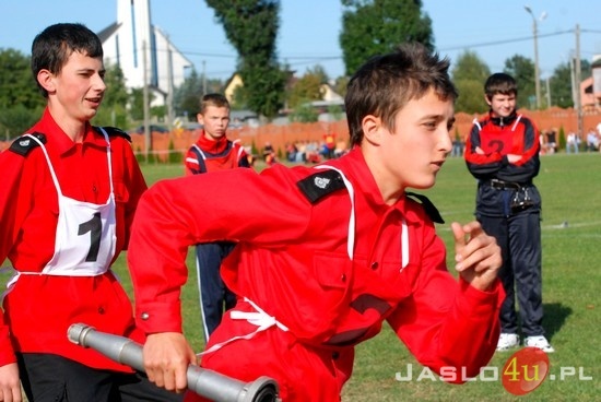 VI Powiatowe Zawody Sportowo-Pożarnicze fot. Ilona Czarnecka