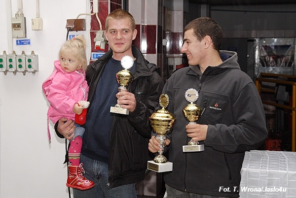 VIII Jasielski Samochodowy Rajd Niepodległości - Fot. T. Wrona