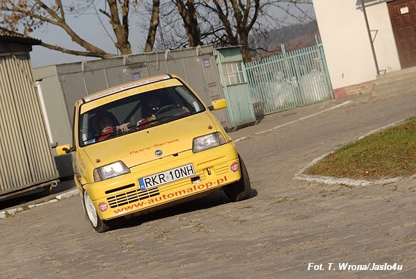 VIII Jasielski Samochodowy Rajd Niepodległości - Fot. T. Wrona