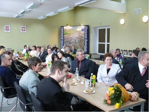 W podziękowaniu za wzorową służbę