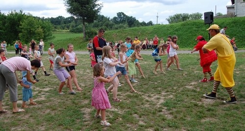 Wakacyjne Czwartki Artystyczne na osiedlu Brzyszczki