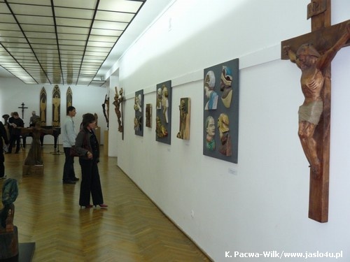 Wernisaż prac uczniów Liceum Plastycznego w Krośnie
