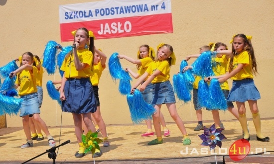 Wielki festyn w SP 4 - fot. Marek Dybaś