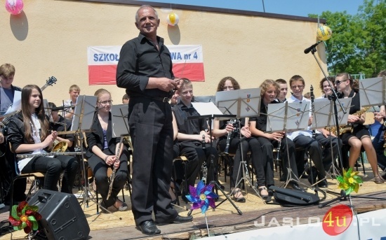 Wielki festyn w SP 4 - fot. Marek Dybaś