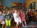 Wojewoda w przedszkolach z okazji Dnia Dziecka