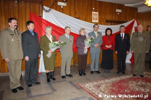 Wręczenie medali za zasługi dla obronności kraju