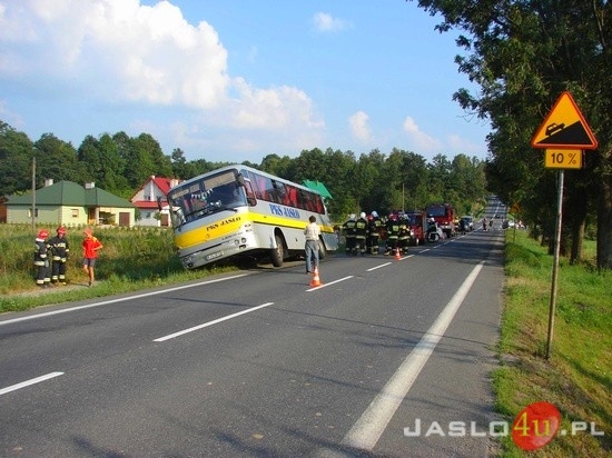 Wypadek autobusu w Kluczowej