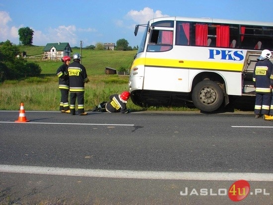 Wypadek autobusu w Kluczowej
