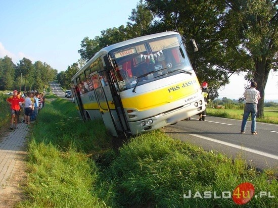 Wypadek autobusu w Kluczowej