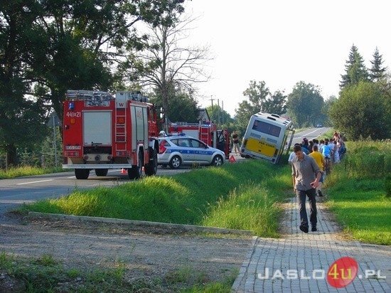 Wypadek autobusu w Kluczowej