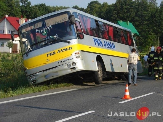Wypadek autobusu w Kluczowej