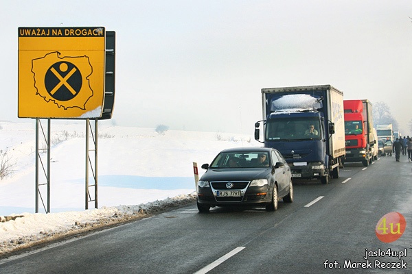 Wypadek w Szebniach 04.12.2010