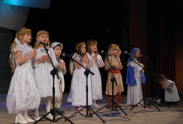 XVII Konkurs Kolęd i Pastorałek. Występy przedszkolaków fot.Ilona Czarnecka